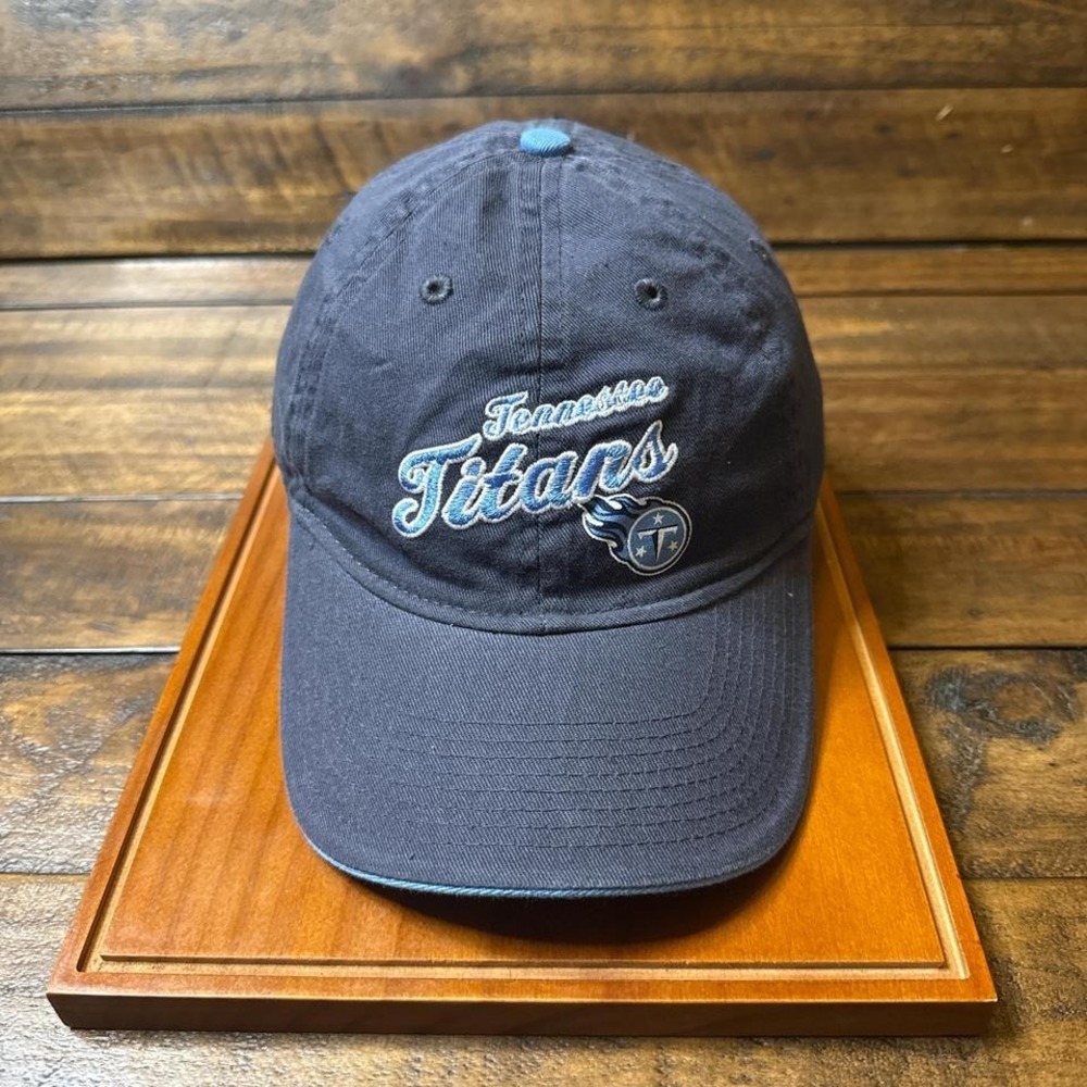 Vintage NFL Women's Tennessee Titans Adjustable Cap Embroidered